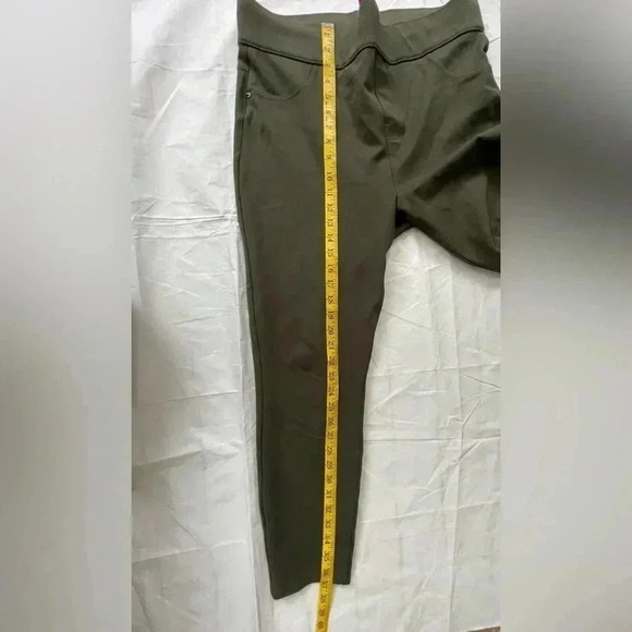 Spanx Plus Size 1X Ankle Leggings Leggings Back Pockets Green - Picture 9 of 10